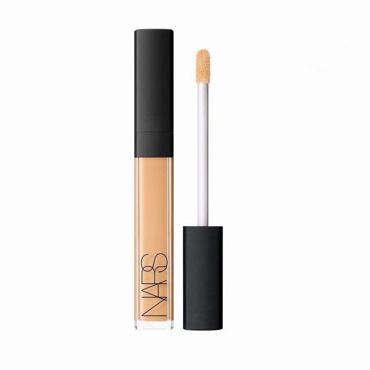 2026Q3FG 132. RADIANT CREAMY CONCEALER PRALINE